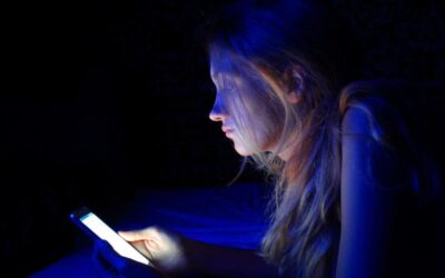 Staring at your phone at night could be linked to depression, study finds