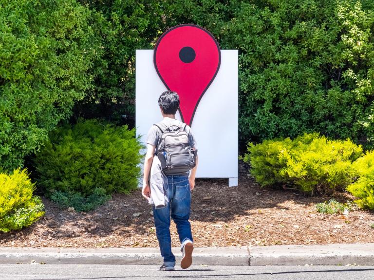 Major Google Maps update shows London pavements, crossings and road shape &apos;to scale&apos;