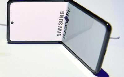 Samsung plans budget foldable phone, report claims