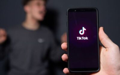 TikTok: US judge temporarily blocks ban on video sharing app