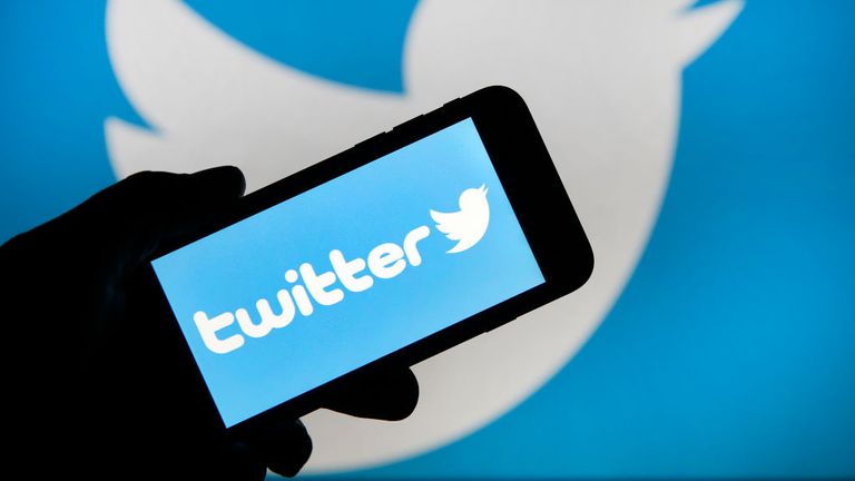 'Horrible experiment' appears to show that Twitter's cropping tool is racially biased