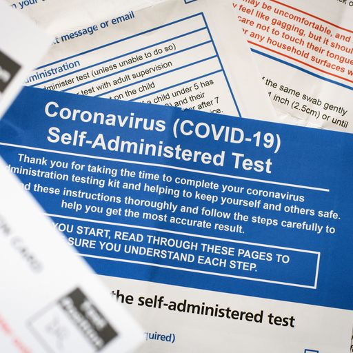 Almost 8,000 missed COVID-19 cases still haven't had their contacts traced