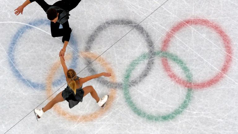 Figure Skating – Pyeongchang 2018 Winter Olympics – Pair Skating short program competition – Gangneung Ice Arena - Gangneung, South Korea – February 14, 2018 - Ekaterina Alexandrovskaya and Harley Windsor of Australia in action. REUTERS/Damir Sagolj